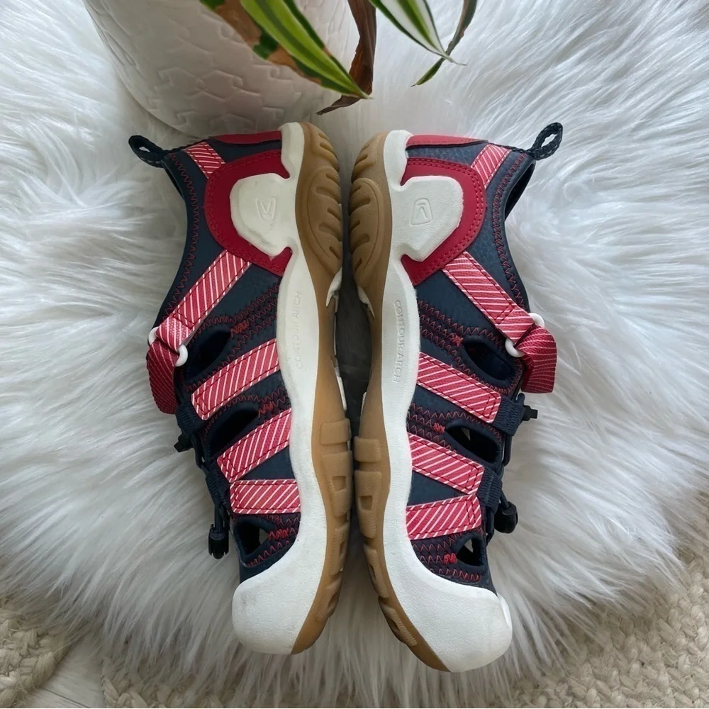 KEEN Knotch Creek Sandals